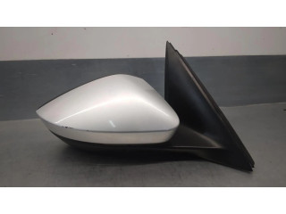 Зеркало электрическое правое Skoda Kamiq 2019- года