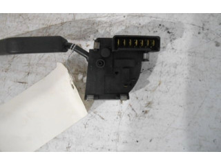 Ручка стеклоочистителей    Renault 25