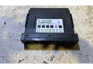 Спидометр (приборный щиток) 13577096, F00HJ00666 Buick Regal