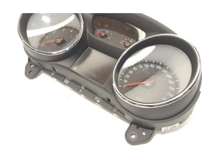 Přístrojová deska Opel Astra K 2019 39187105