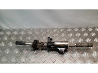 Крестовидная связь оси рулевого колеса