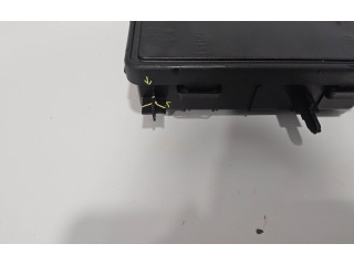 Ящик предохранителей (комплект) 8W7907613, 8W7907461 Audi S5 F5