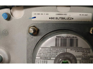 Подушка безопасности водителя 1C0880201M   Volkswagen New Beetle