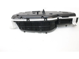 Přístrojová deska Toyota Verso-S 2011 838000F430