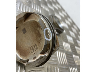 Píst 05EAB Volkswagen Tiguan