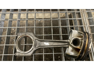 Píst BMW 3 G20 G21 pro benzínový motor 2.0