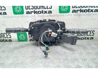 Ручка стеклоочистителей    Renault Megane II