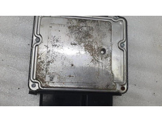 Блок управления двигателя 8J0907115K, 8P0907115Q   Audi TT TTS Mk2