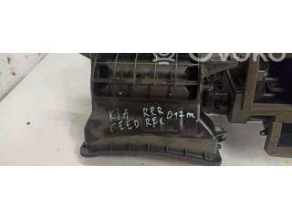 Вентилятор печки KIA Ceed