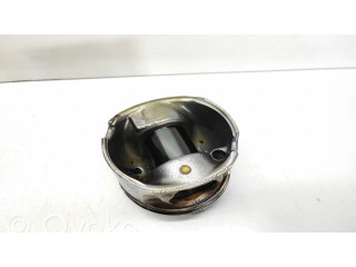 Píst BMW 5 F10 F11 pro naftový motor 3.0