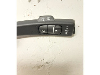 Ручка стеклоочистителей    Volvo V70