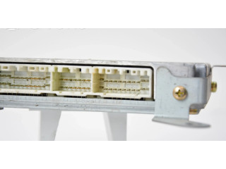 Блок управления двигателем Блок управления RF3M18881C Mazda 626