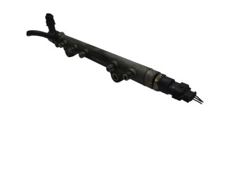 Vstřikovací lišta 238100N021, 0445214133 Toyota Yaris 1ND-TV