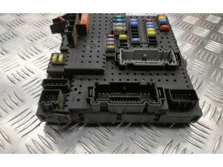 Блок предохранителей 8676391, 12217799 Volvo XC90