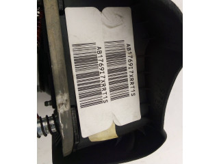 Подушка безопасности водителя    Chevrolet Cavalier