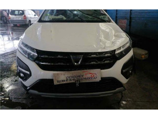 Блок предохранителей 5DVK12F10, 284B76520R Dacia Sandero III