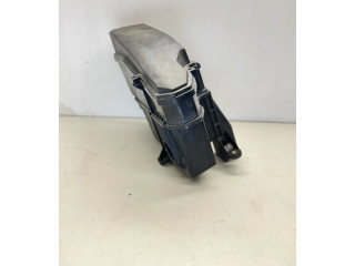 Pojistková skříňka 715496903w Lexus GS 250 350 300H 450H 2014