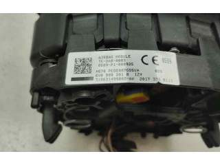 Подушка безопасности водителя 6V0880201R Skoda Fabia Mk3 (NJ)