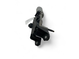 Моторчик заднего дворника 31349380    Volvo XC90