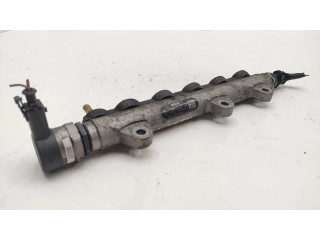 Vstřikovací lišta 8200718753, 0445214155 Nissan X-Trail T31 pro naftový motor 2.0