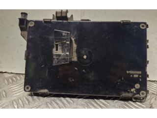 Блок предохранителей 8200207135 Renault Clio II