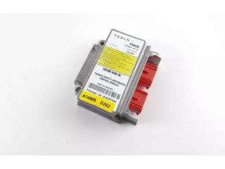 Блок подушек безопасности 103164300B, 1031643-00-B Tesla Model S