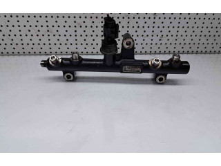 Топливная рампа 9681909680   Citroen C8  