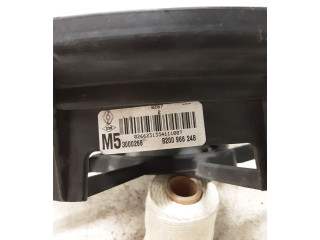 Вентилятор радиатора     7701068310    Renault Clio III 