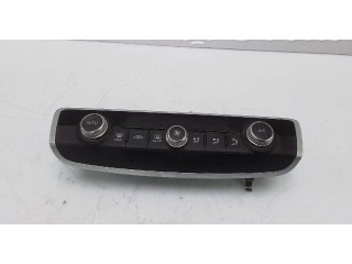 Блок управления климат-контролем 8v0820043m   Audi A3 S3 8V