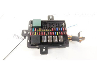 Блок предохранителей 8441009000, 84410-09000 SsangYong Kyron