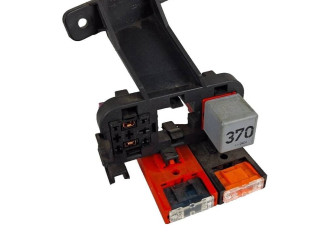 Блок предохранителей  4B1937503   Audi A6 S6 C5 4B    