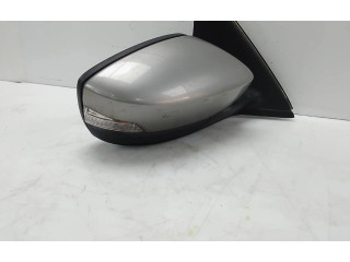 Зеркало электрическое Skoda Fabia Mk3 (NJ) 2015 - 2021 года