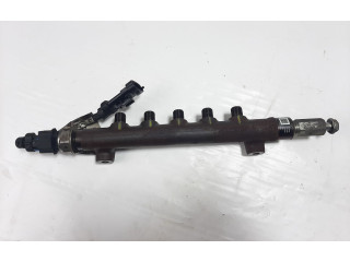 Vstřikovací lišta 55490702, 55571602 Opel Astra K B 16 DTH