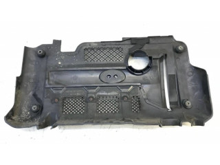 Крышка двигателя (отделка)