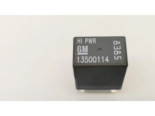 Блок предохранителей 13275884, MJ Opel Insignia A