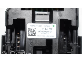 Pojistková skříňka 9389068 BMW 4 F36 Gran coupe 2017