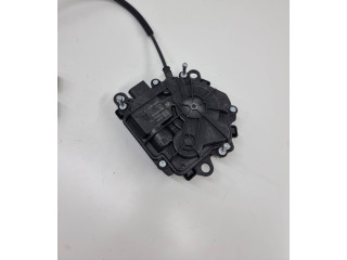 Zámek zadních dveří M8E2442A66AA, M8E2404C10AA   Land Rover Range Rover Sport L461 2023