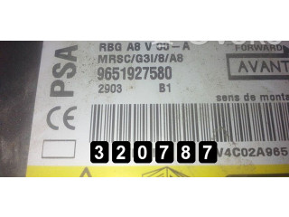 Блок управления двигателя 9651927580   Citroen C3