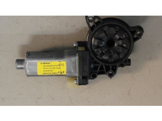 Передний двигатель механизма для подъема окон KIA Sorento  2010 - 2014 года 824602P000, 824602P000      