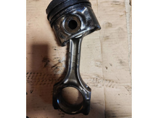 Píst Toyota RAV 4 (XA30)