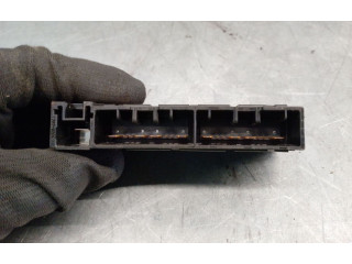 Pojistková skříňka 8264171010, 72818503DENSO Toyota Prius (XW30) 2014