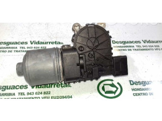 Двигатель стеклоочистителей Renault Twingo II  2007 - 2014 года       