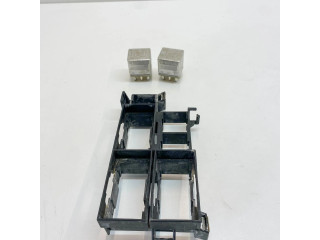 Pojistková skříňka A1075454940, A0015420219 Mercedes-Benz SL R107 1987