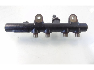 Топливная рампа 8201157327   Renault Clio IV  