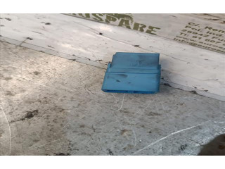 Pojistková skříňka 25230 Nissan Navara D40 2001