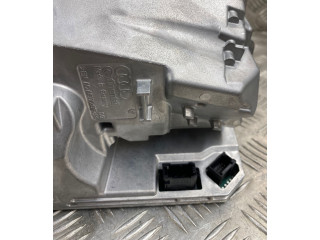 Дисплей    4M8919617D   Audi Q8