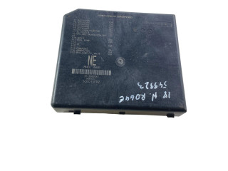 Блок предохранителей 284B75NA0B Nissan Rogue