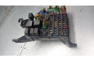 Turbodmychadlo Ящик предохранителей (комплект) Ford Mondeo Mk III