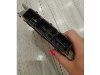 Блок управления двигателем ECU 9646570280   Citroen C2