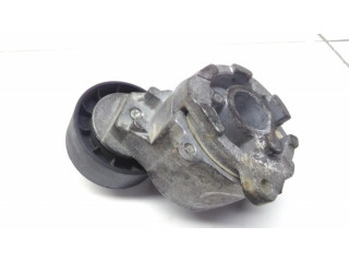 Устройство натяжки ремня